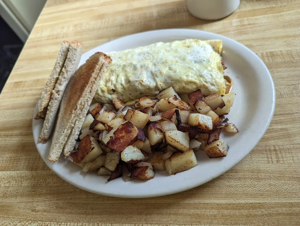 Omelet with Home Fries